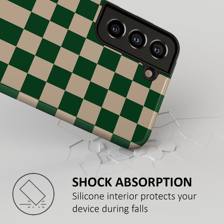 BEIGE AND GREEN CHECKERS