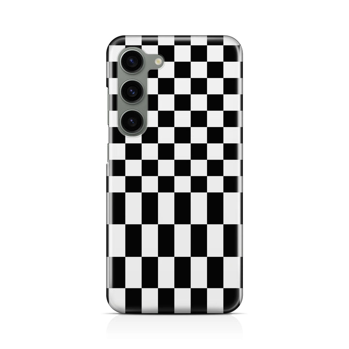 BLACK AND WHITE CHECKERS